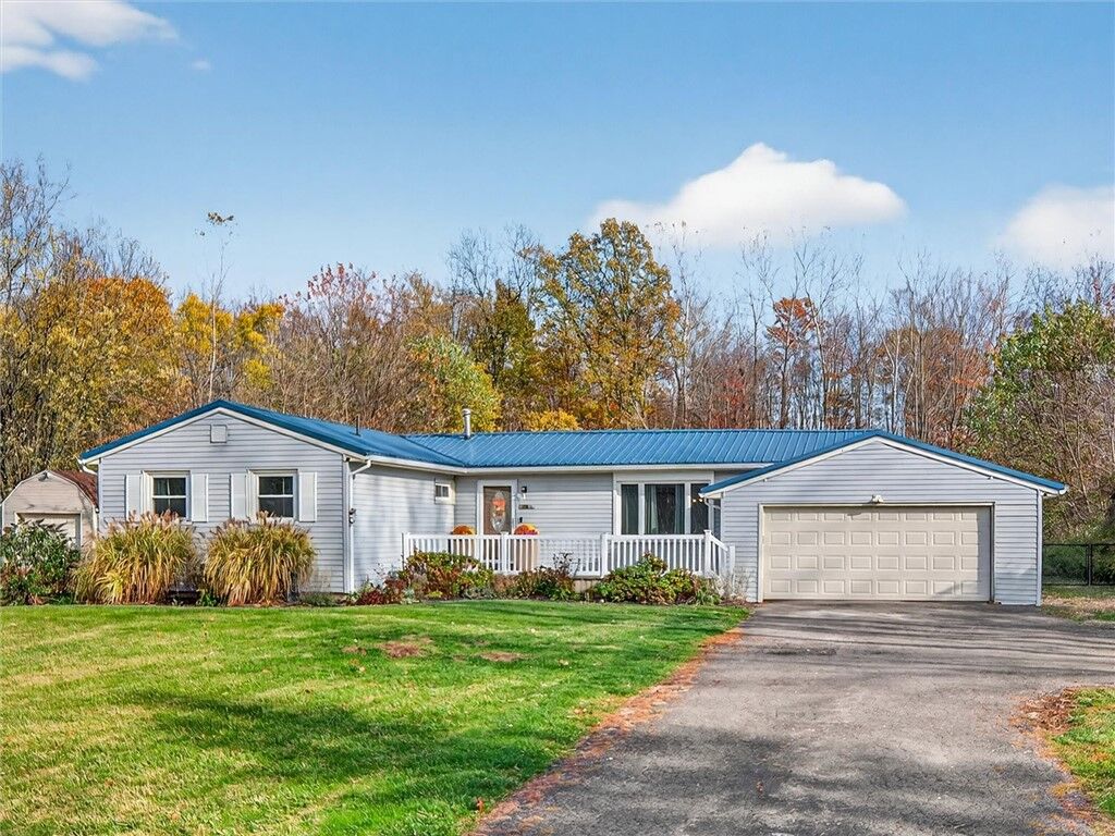 Property Photo:  2890 S Union Street  NY 14624 