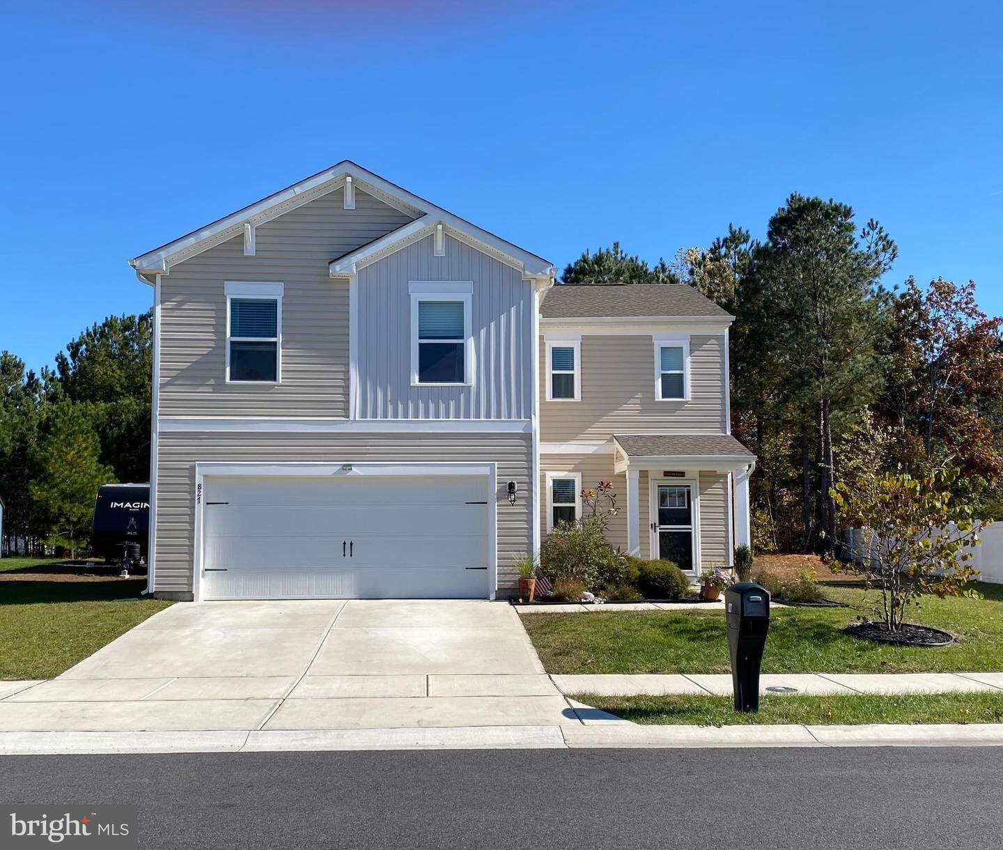 Property Photo:  827 Marquis Avenue  MD 21801