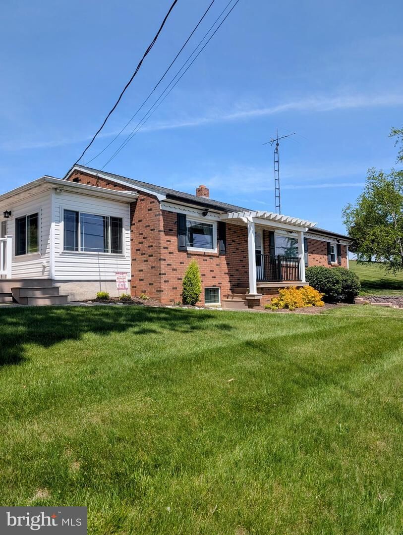 Property Photo: 12706 High Point Road PA 17322