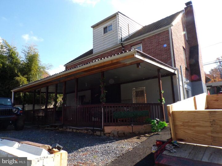 Property Photo:  1615 Mount Laurel Road  PA 19560 