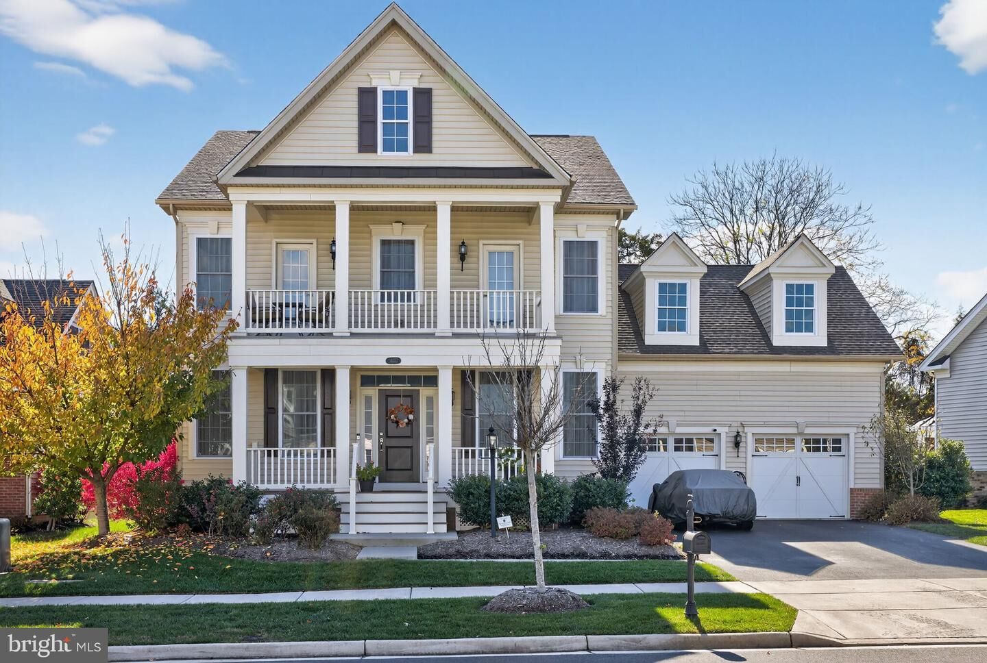 Property Photo: 24067 Audubon Trail Drive VA 20105