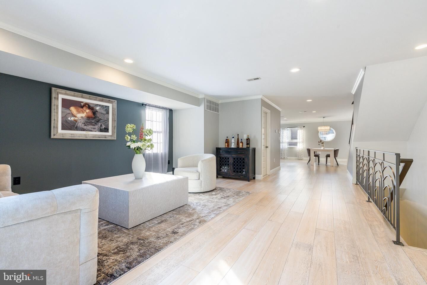 Property Photo:  939 New Market Street  PA 19123 
