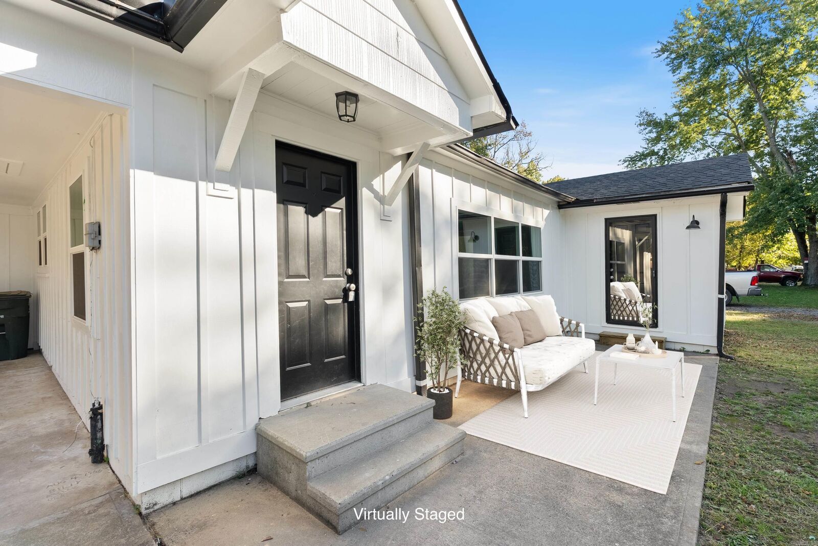 Property Photo:  120 S Mitchell Street  AR 72034 