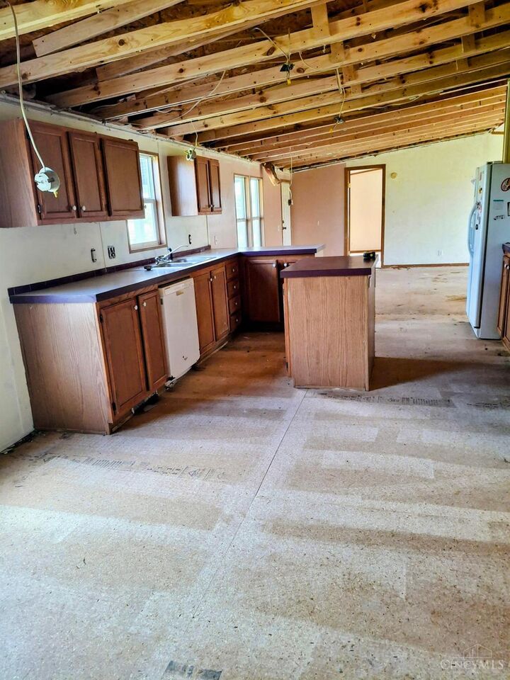 Property Photo: 9027 Blazer Road OH 45123