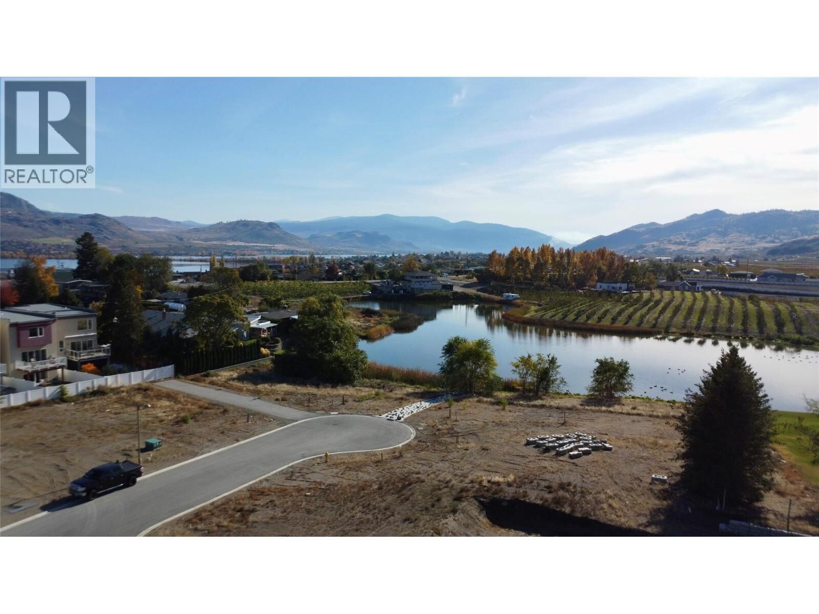 Property Photo:  21 Wood Duck Way  BC V0H 1V5 