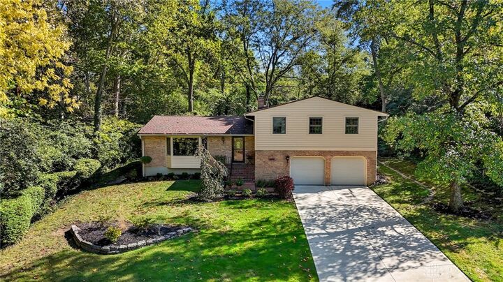 5548 Laureldale Road  Washington Twp OH 45429 photo