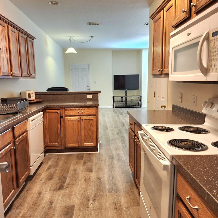 Property Photo:  108 Farrah Avenue  FL 32578 