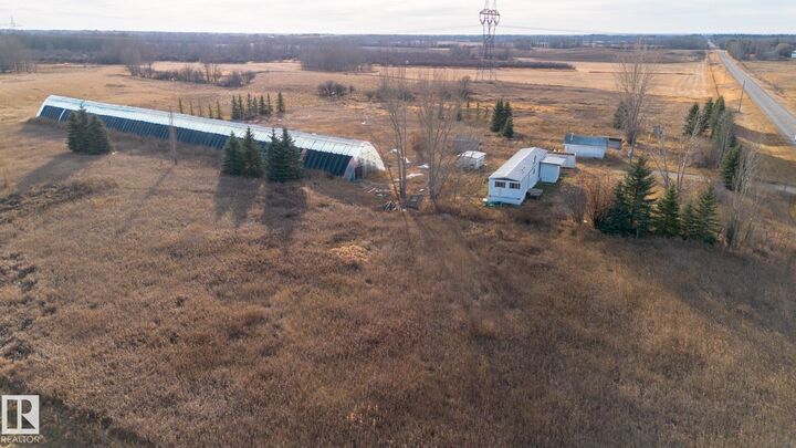 Property Photo: 51019 Rge Road 10 AB T7Z 1X1