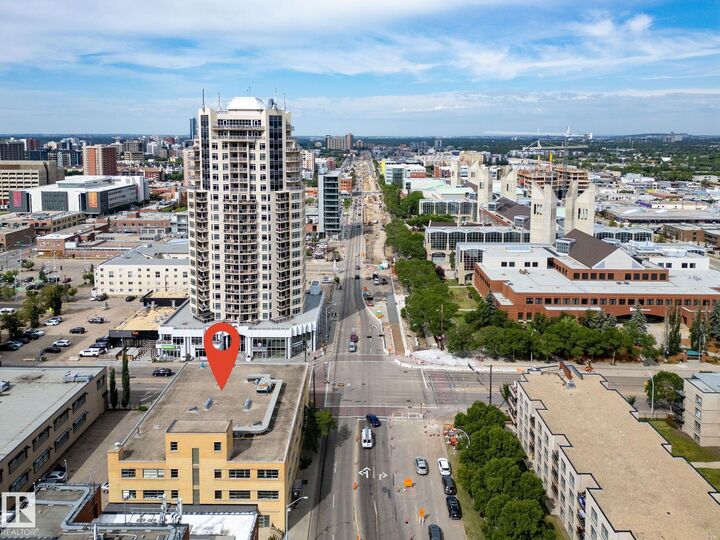 Photo de la propriété:  10355 105 Street NW 201  AB T5J 1E8 