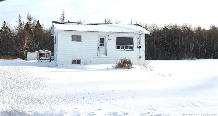 Photo de la propriété:  5323 Route 117  NB E9A 1E4 