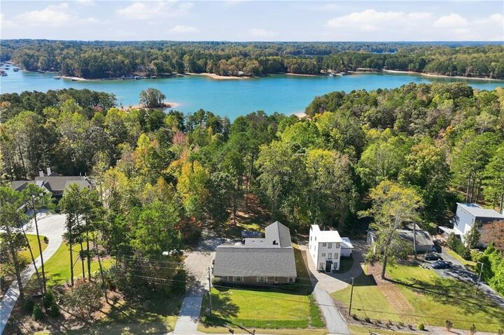 Property Photo:  6558 Lanier Islands Parkway  GA 30518 