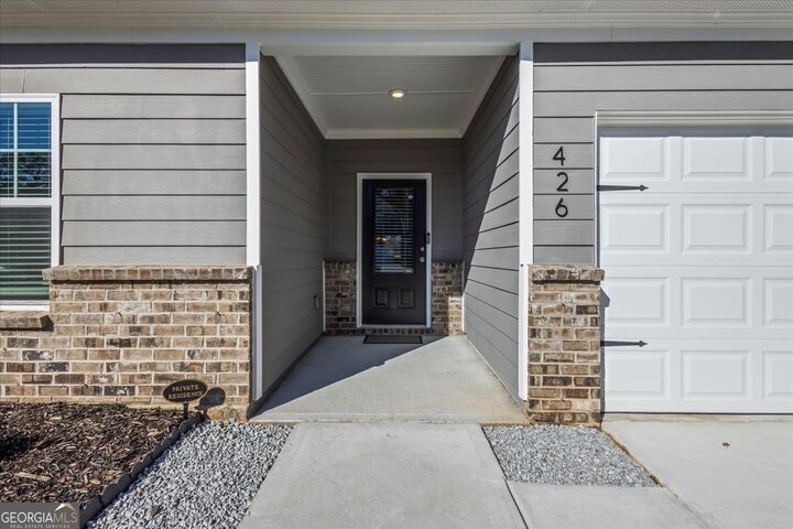 Property Photo: 426 Prescott Way GA 30180