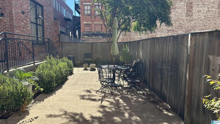 Property Photo: 28 Monroe Street 202 AL 36104