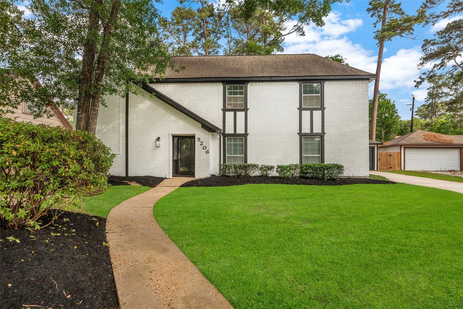Property Photo: 5206 Summerfield Lane TX 77379