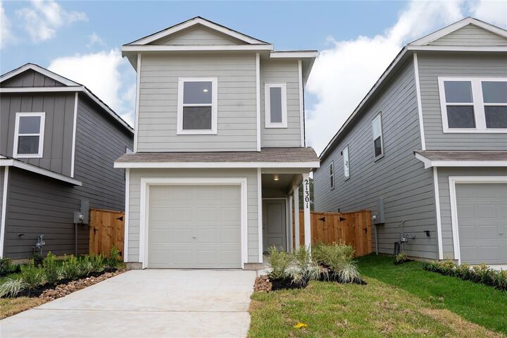 Property Photo: 21301 Carosella Drive TX 77357