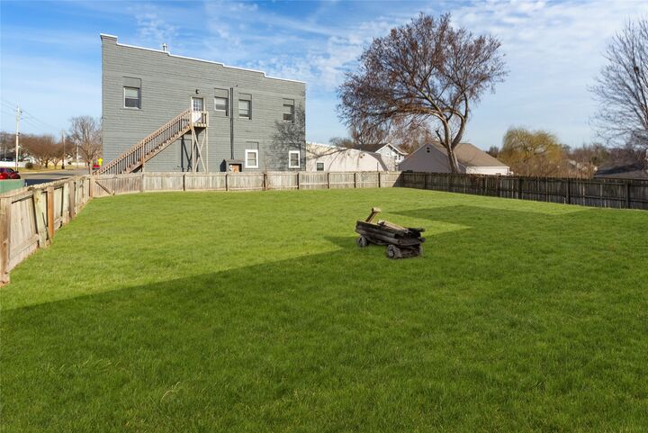 Property Photo: 1804 Tremont Street IA 50613