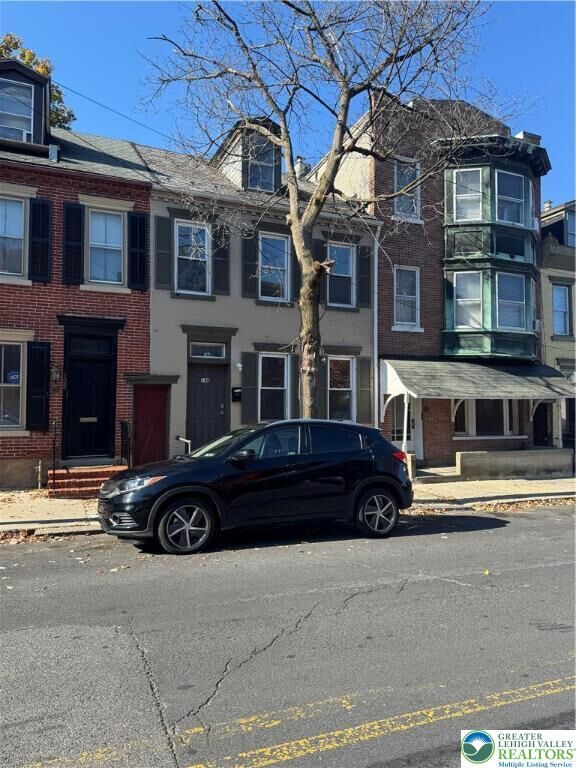 Property Photo:  140 N 11th Street  PA 18102 
