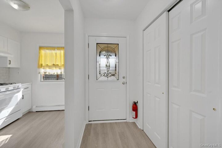 Property Photo:  38 Beekman Avenue 3  NY 10591