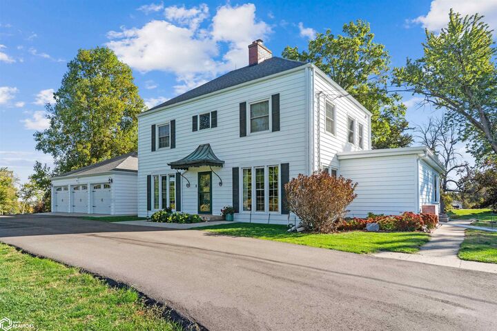 1618 S 12th Street  Marshalltown IA 50158 photo