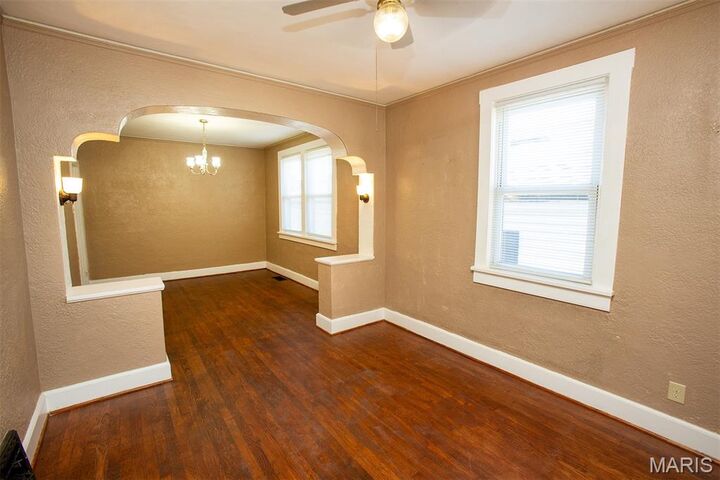 Property Photo: 4470 Bingham Avenue MO 63116