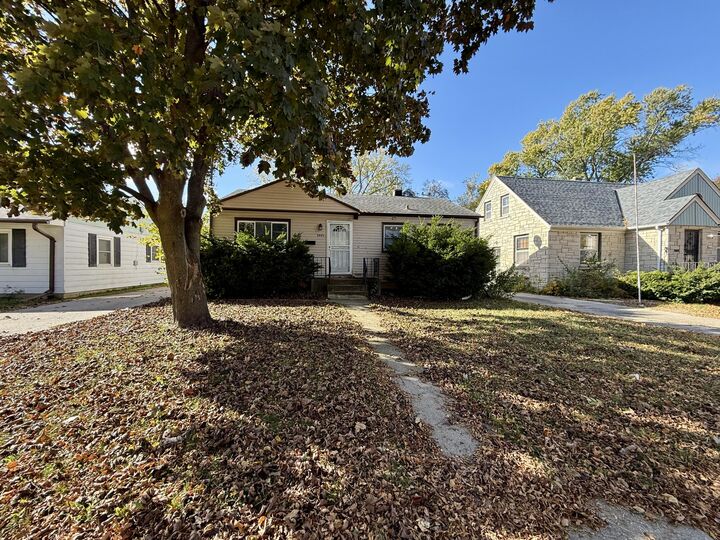 Property Photo:  5445 N 54th St  WI 53218 