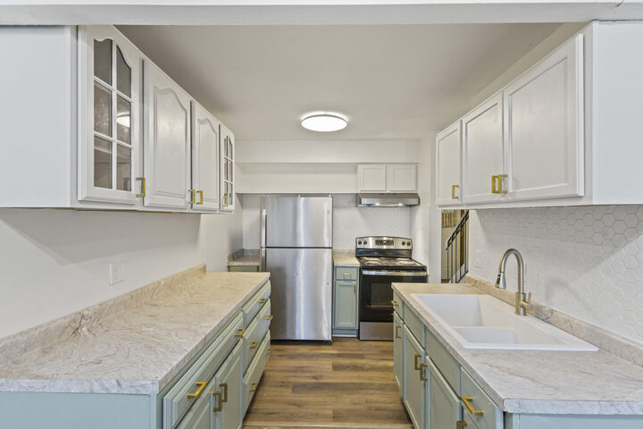 Property Photo:  5636 S 27th St #5  WI 53221 