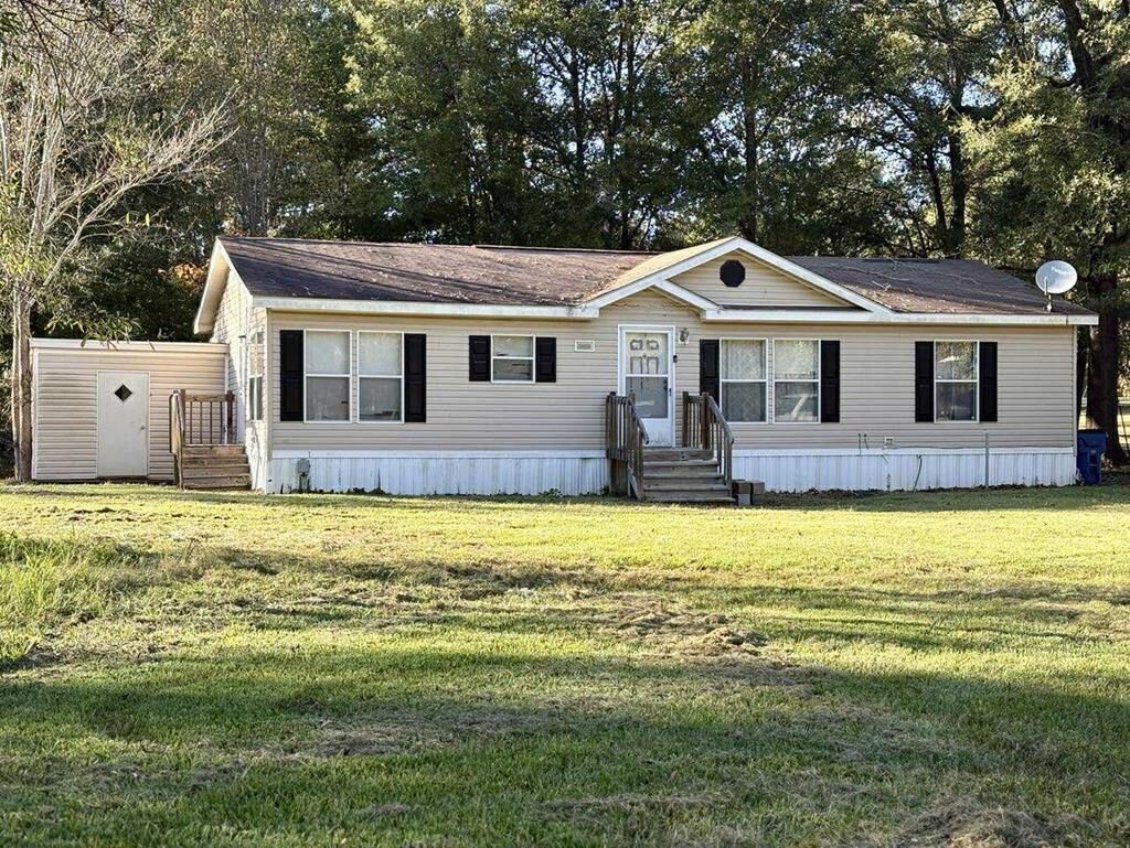 Property Photo:  268 Hidden Meadows Dr  TX 75964 