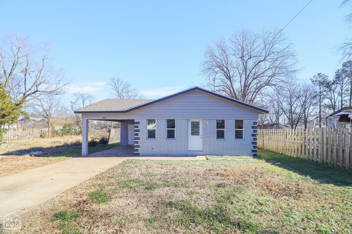 Property Photo:  412 Ellis Avenue  AR 72472 