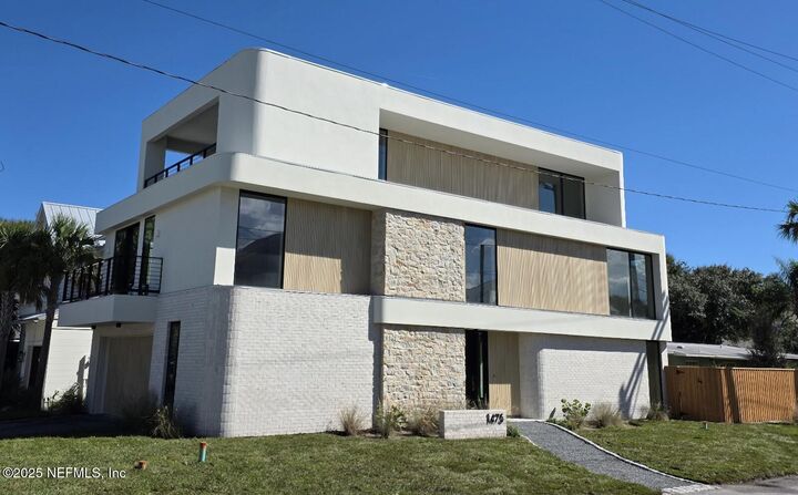 1475 Ocean Boulevard  Atlantic Beach FL 32233 photo