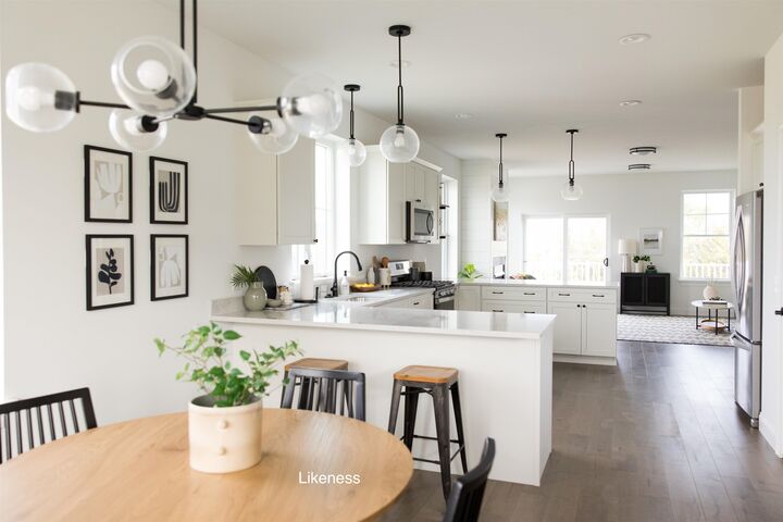 Property Photo: 185 Aurora Road VT 05403