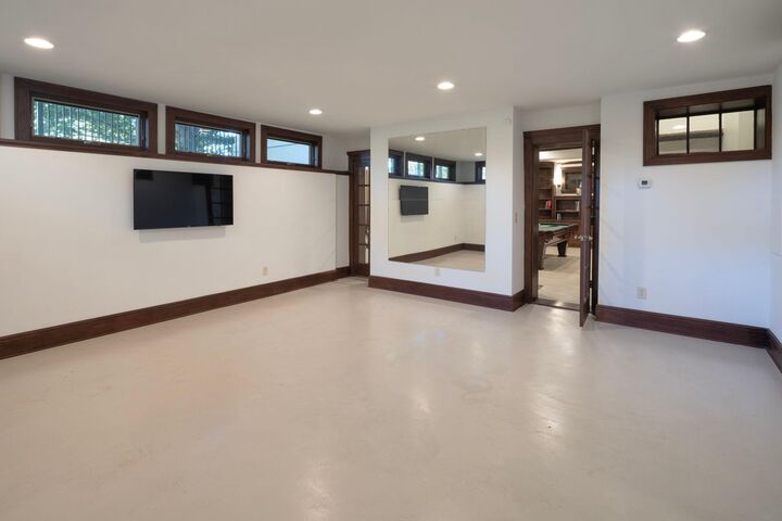 2700 W Lake Of The Isles Parkway  Minneapolis MN 55416 photo