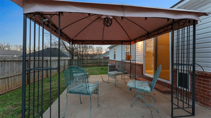 Property Photo: 774 Double Springs Road AR 72704