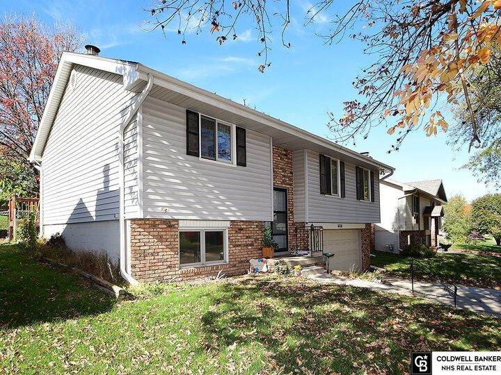 Property Photo:  6718 S 87th Street  NE 68127 