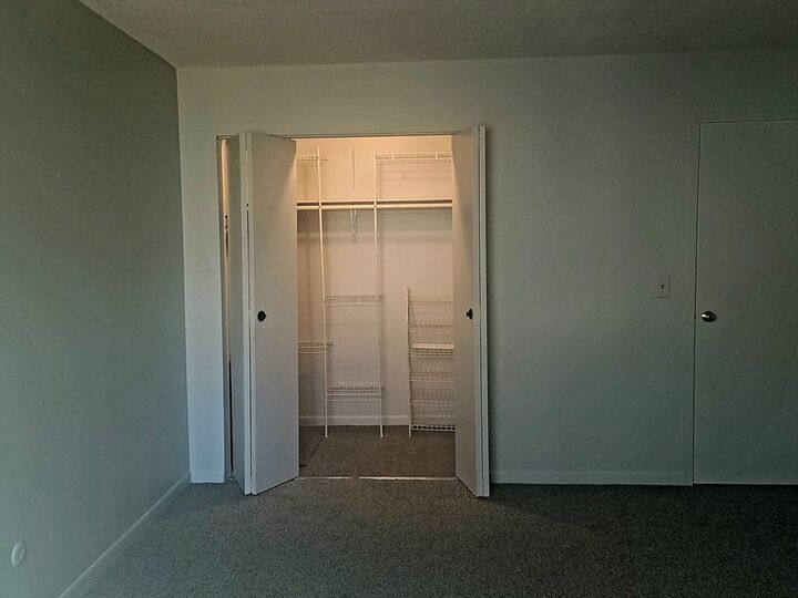 Property Photo: 5 Thayer Pond Drive 6 MA 01537