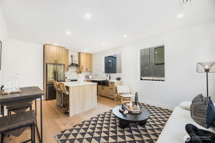 Property Photo:  1805 SW Elmgrove Street  WA 98106 