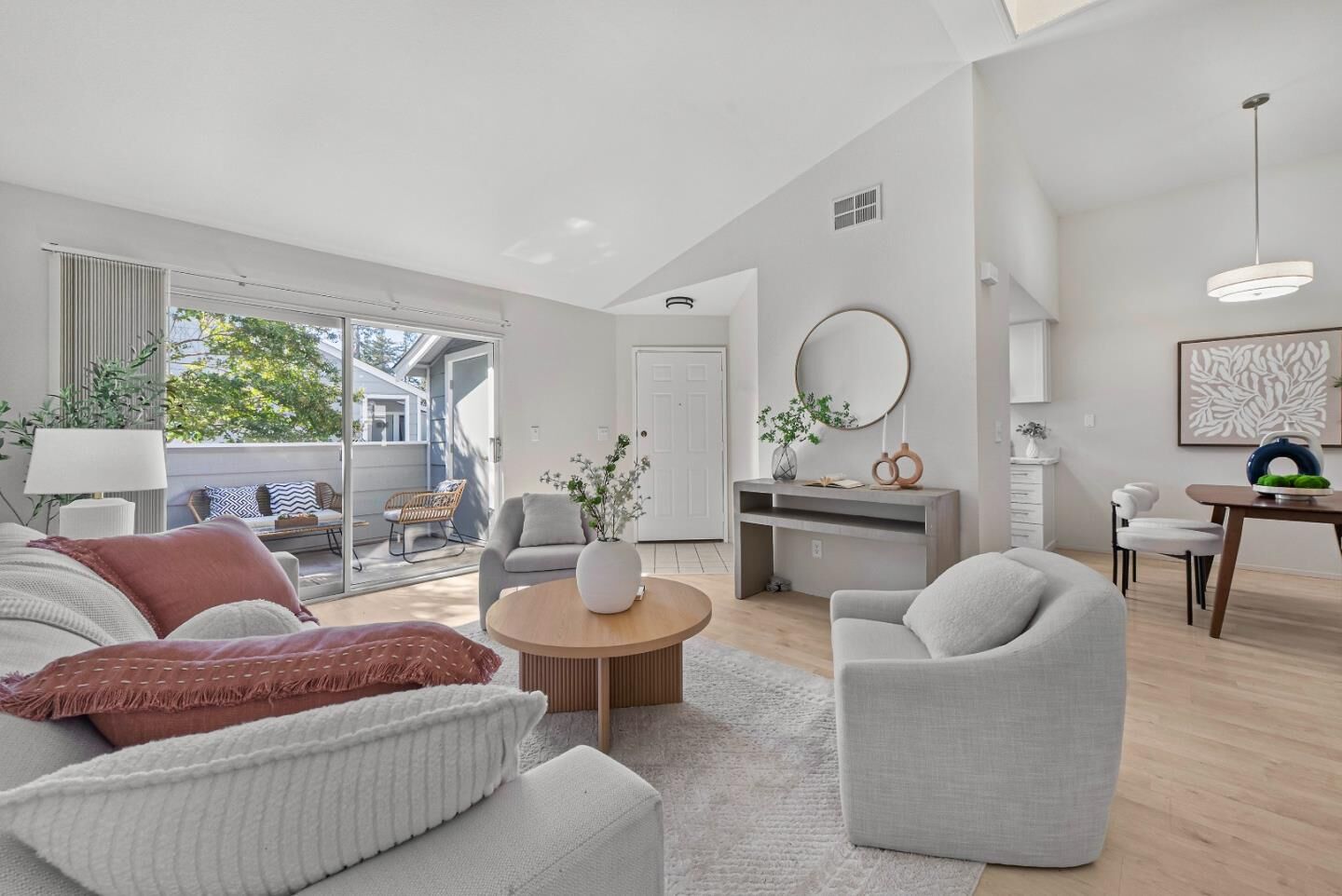 Property Photo: 1578 Thorncrest Drive CA 95131