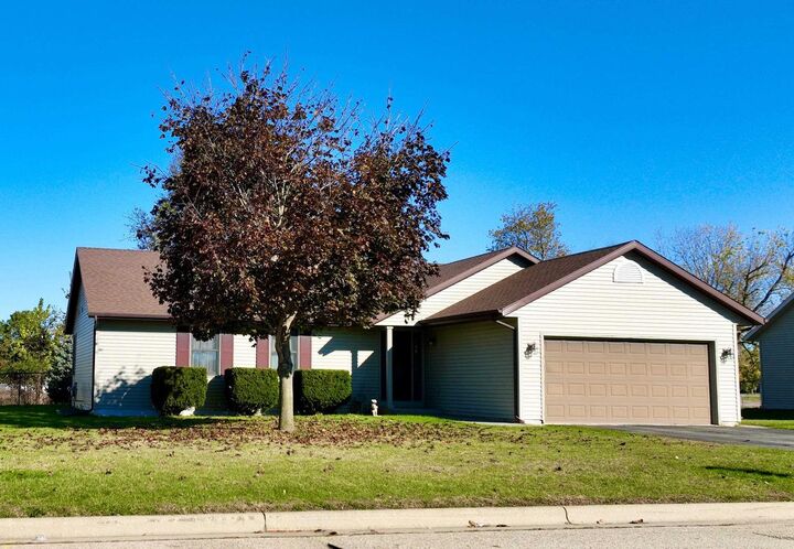 Property Photo:  638 West Burbank Avenue  WI 53546 