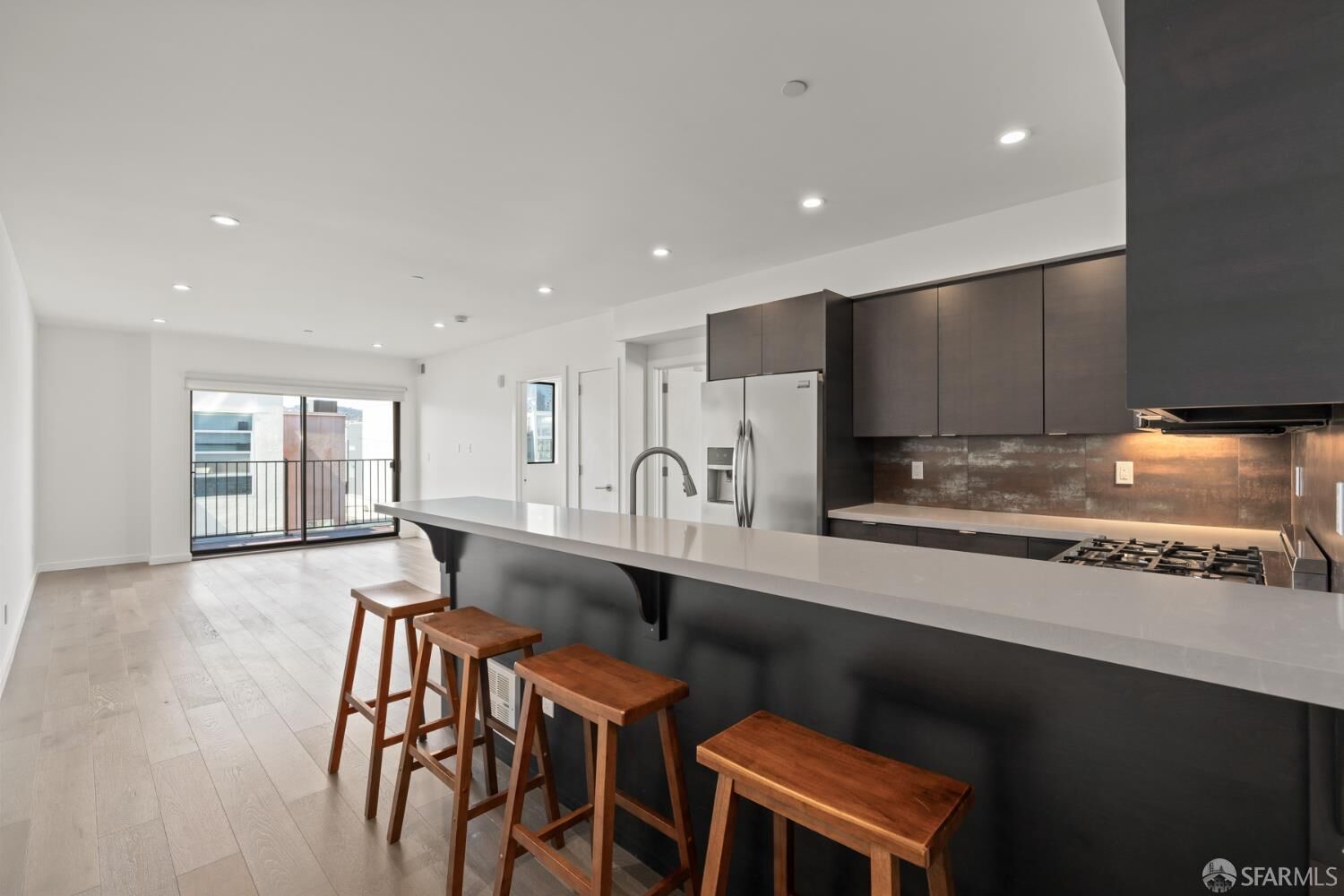 Property Photo:  252 9th Street 503  CA 94103 