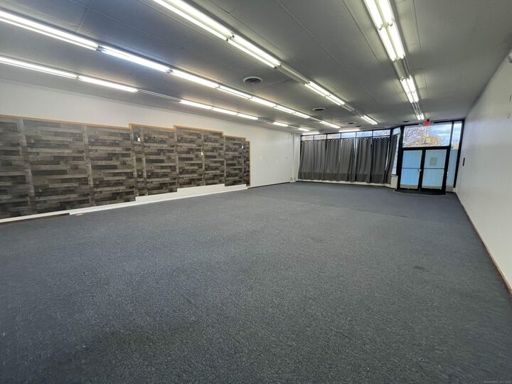 Property Photo:  9 North Main Street 4  CT 06082 