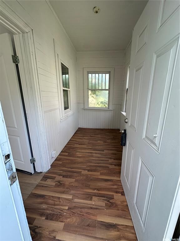 127 S Avenue S  Saskatoon SK S7M 2Z7 photo