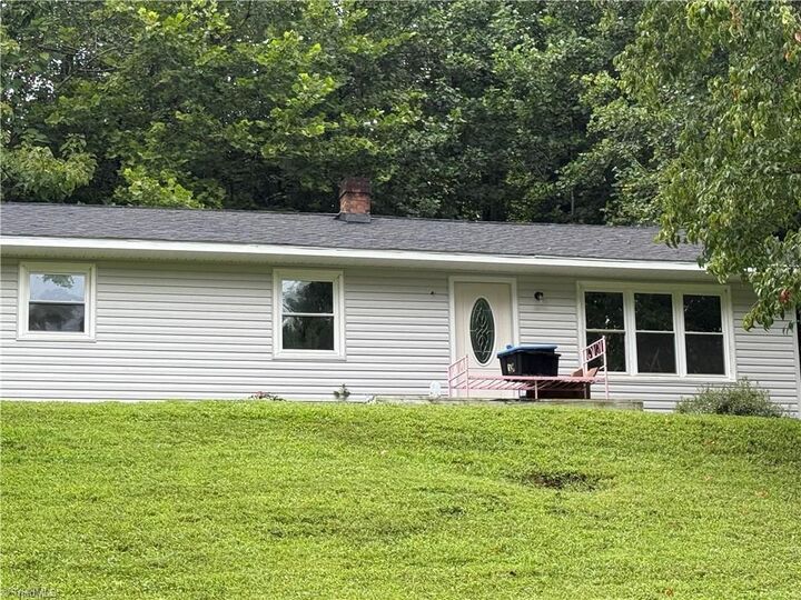 Property Photo: 275 Winfield Huffman Road NC 28697