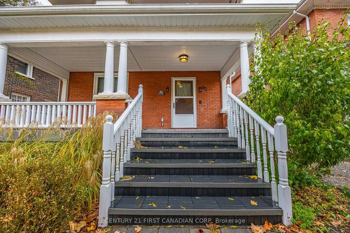 Property Photo:  92 Hincks Street 1  ON N5R 3P2 