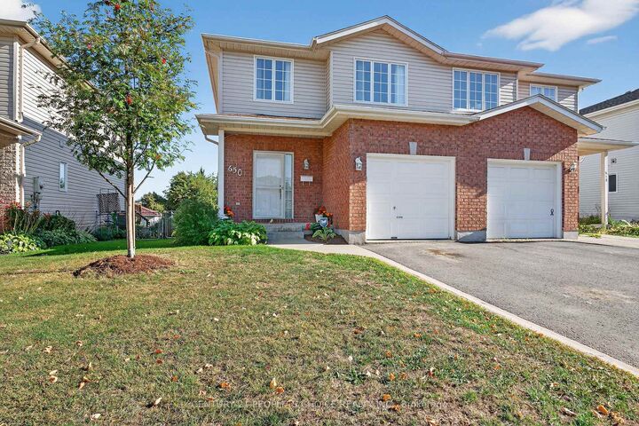 Property Photo: 650 Tanner Drive ON K7M 8Y2
