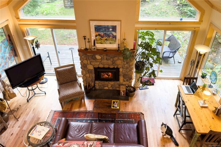 Property Photo: 403 Whaletown Rd BC V0P 1Z0