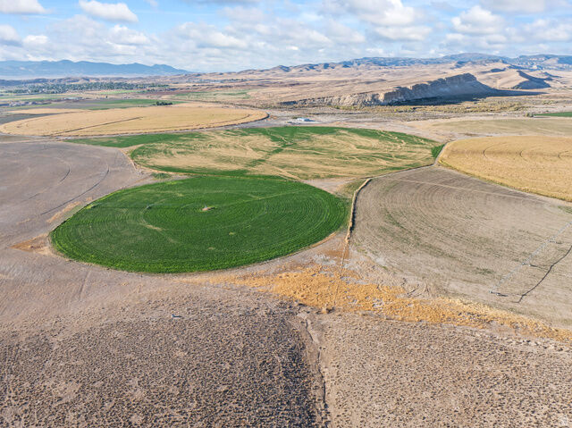 Property Photo: 390 N Madsen Ln UT 84634