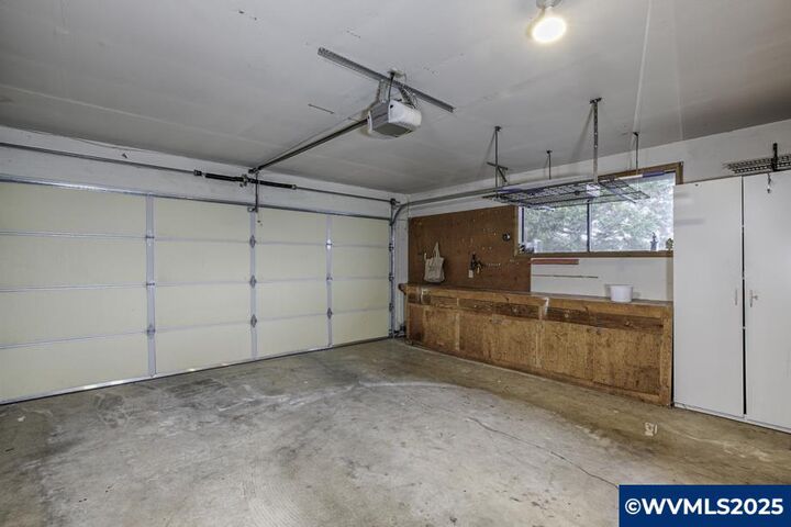 Property Photo: 1735 Misty Pl NW OR 97304