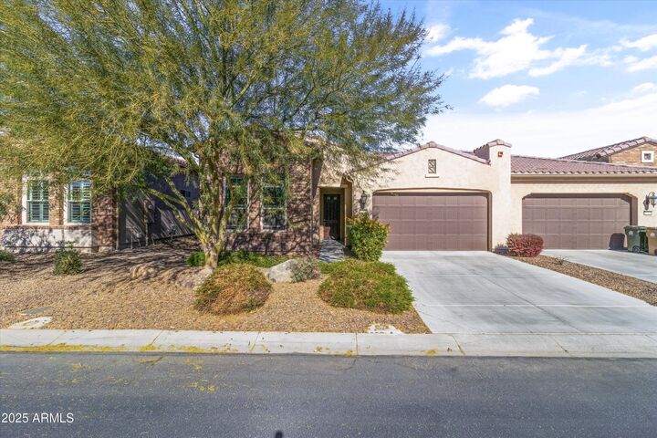 Property Photo: 16936 W Sheridan Street AZ 85395