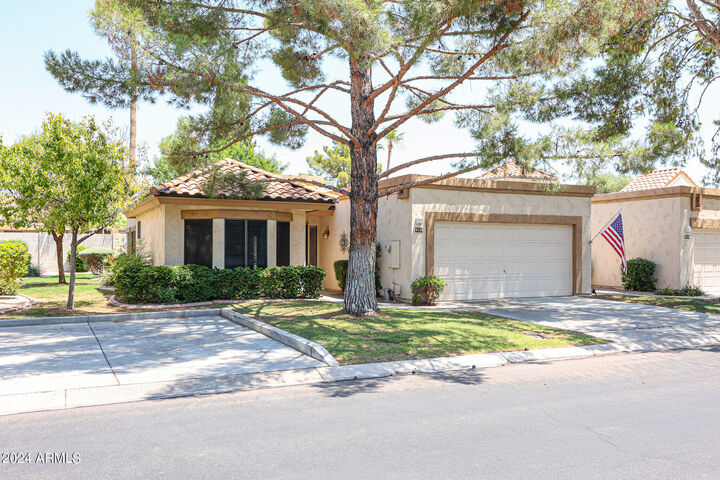 Property Photo:  9118 W Topeka Drive  AZ 85382 