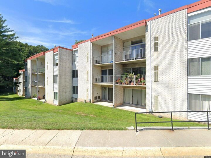 14428 Parkvale Road #3  Rockville MD 20853 photo