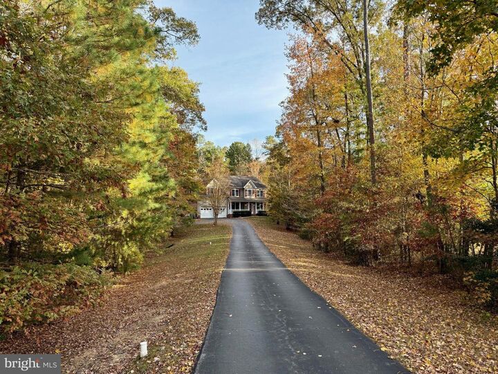 Property Photo: 43248 Waverly Court MD 20636